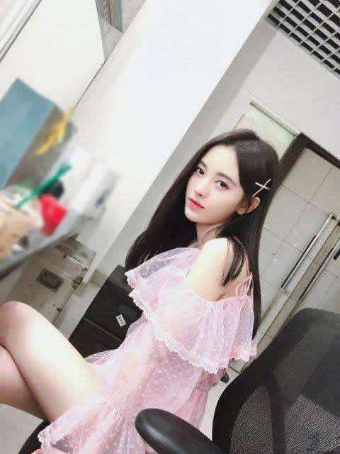 鞠婧祎泳装照片 看鞠婧祎穿泳装有多美