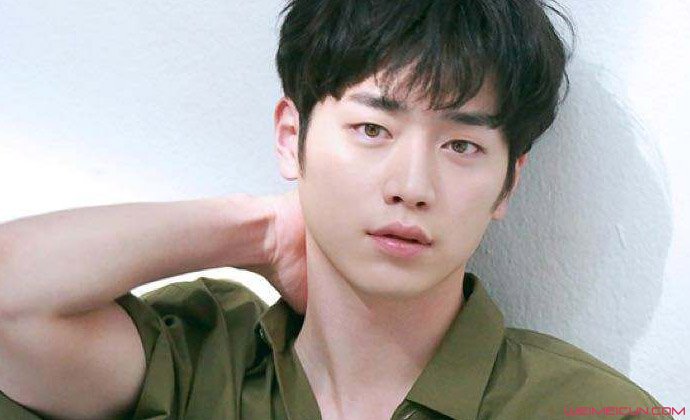 �쿵��roommate�¼� �쿵��Ϊʲô������