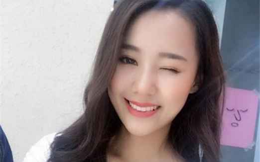 �־��ĸ��������������� �־���Ϊʲô��С��Ů