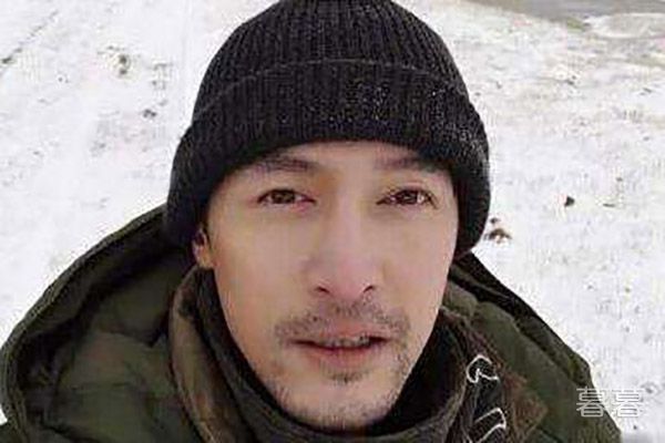 ����˵��С������˭ �����ͺ����ϵ