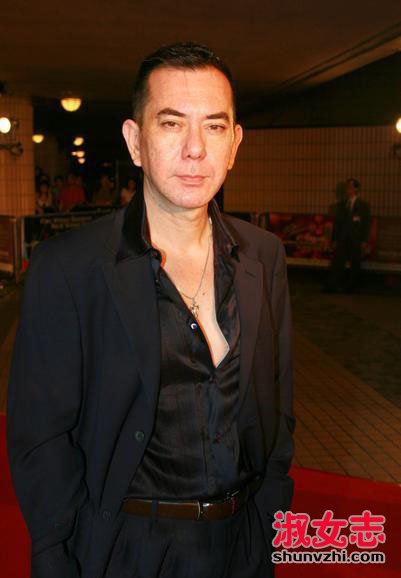 黄秋生演过的三级 黄秋生凭借三级电影获得影帝