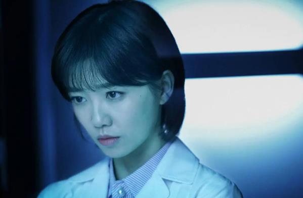 ��ɯɯ��˭���� ��Ա��ɯɯ�Ϲ���˭