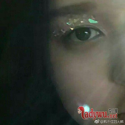 ��ʨ���з������İ취 ץסʨ�������˵���