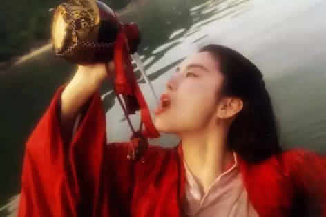 东方不败最后死了没有 东方不败被谁杀死