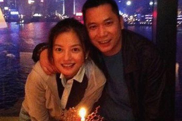 赵薇丈夫黄有龙怎么发家的 黄有龙是谁的司机