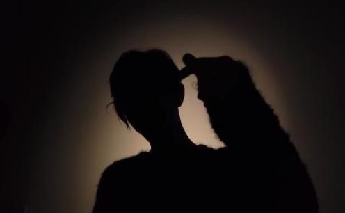 ������������Ƹ������� �������ΧŮ��