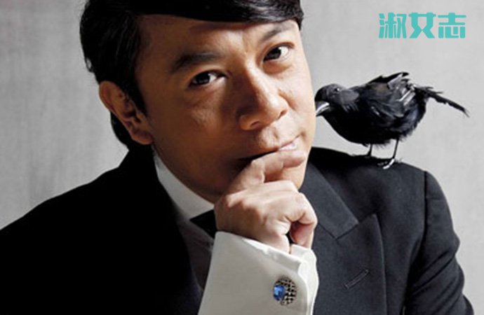 �̿����ļ�ͥ��������ĸ��ʲô�� �̿��������˭��