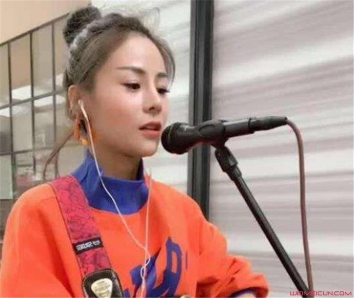 ���컨������������� ����������Ϲ���˭