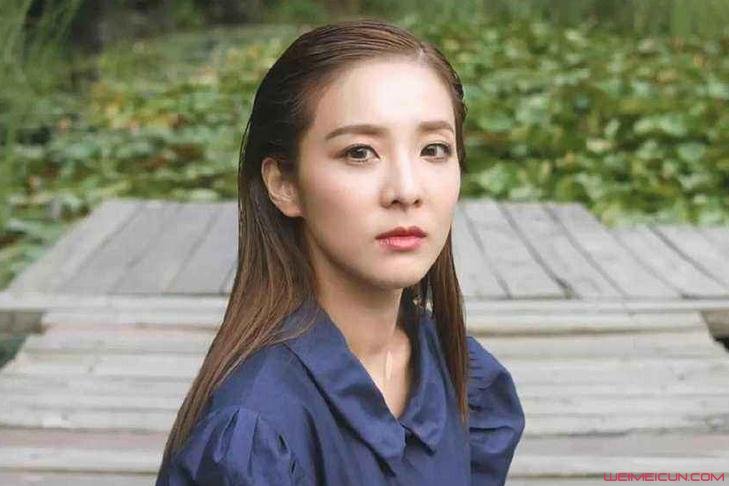 �Ӳ���ϲ����Ů���������� �Ӳ��ұ��׹���ɽ����