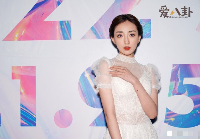 ���θ������ϼ�顢�����ˡ��ݹ��ĵ��Ӿ�