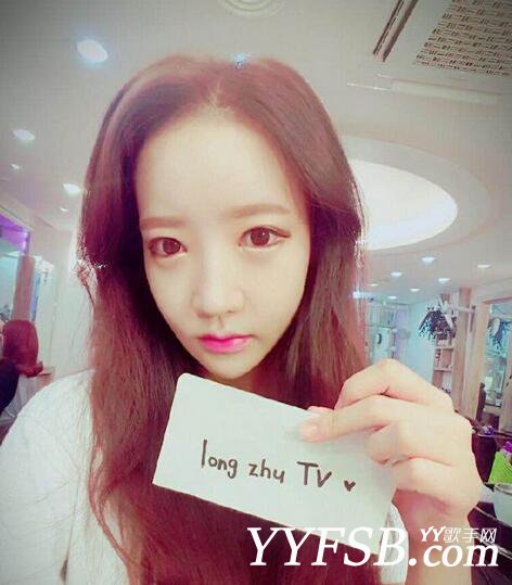 Ů����������������� ֱ����