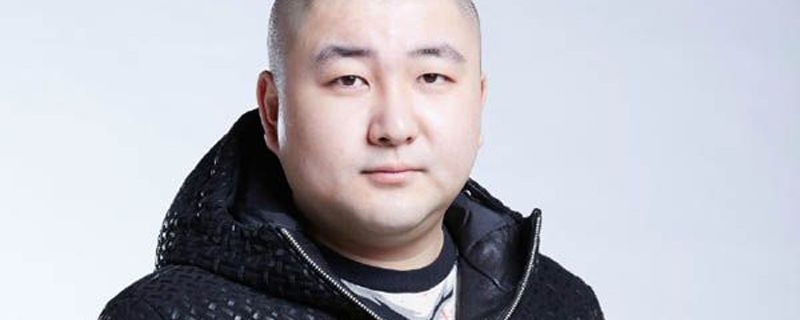 李欧原本是德云社的相声演员,是郭德纲的弟子.