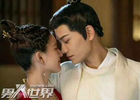 �����еĳ�ܷܷ�ı���ʲôС˵