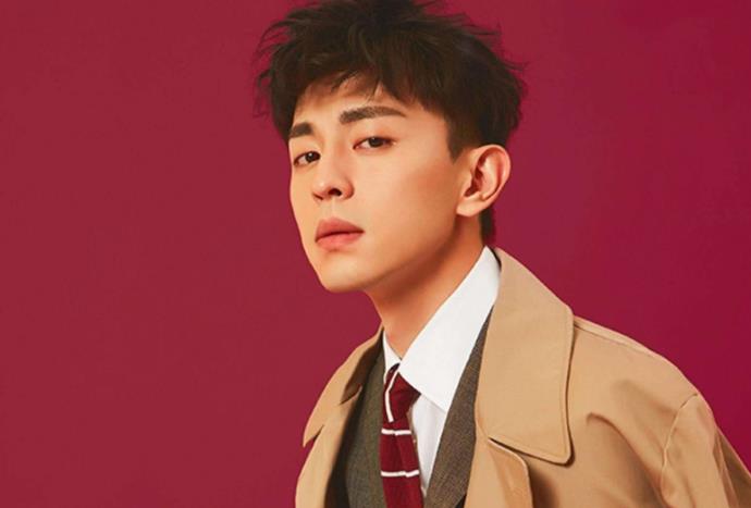 �𳿺͵���һ���ϲ�ͣʲô�� ���׽�����ʼĩ