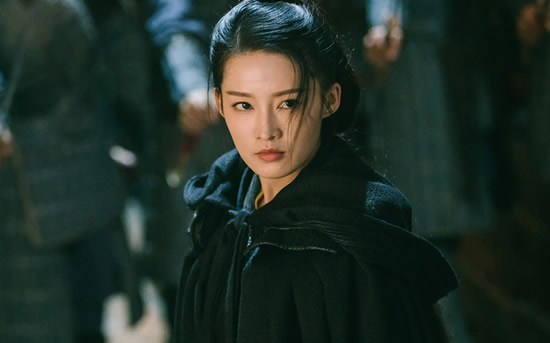 ���ߵ�������������˭ ������������ʲôϷ?