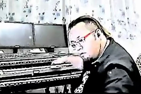 ����ӥ�������� ��������һλ����