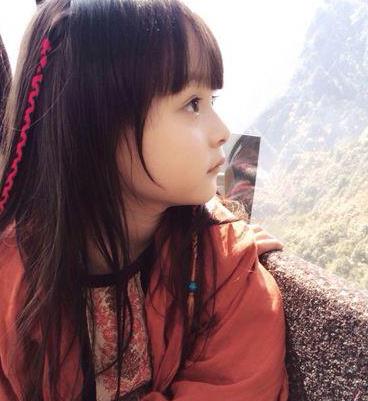 �ƺ��������ǵ�˭�� ������˭���˻ƺ���