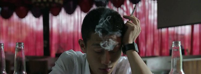 张一山杨紫狂吻照片 突然就这么大尺度