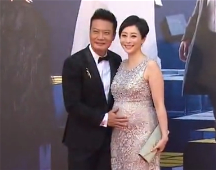 Ǯ��������ӯӯ��ô��һ��� Ǯ����������ӯӯ����