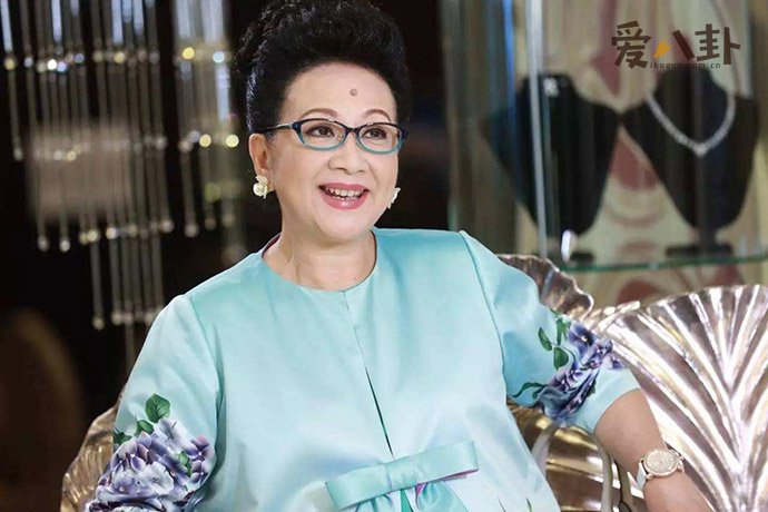 薛家燕的丈夫是谁 曝嫁给富商生活幸福