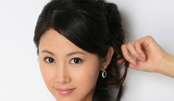 李芯逸的老公是谁 李芯逸个人资料图片