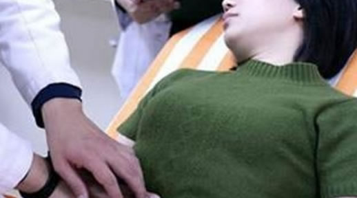 ҽ���ַ�Ů���߹����ع� ˵�Լ���ʱֻ��һʱ�嶯