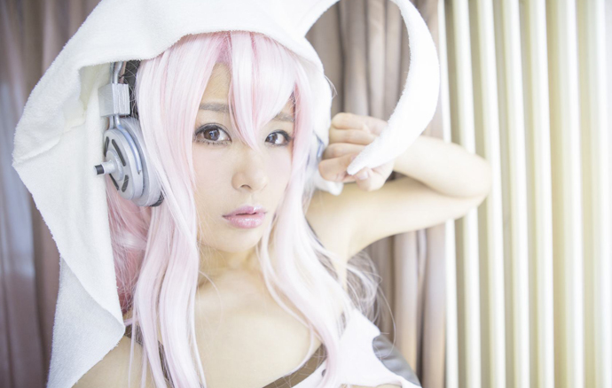 柯哲娴最新cosplay 野猪桃桃宝年龄多大了