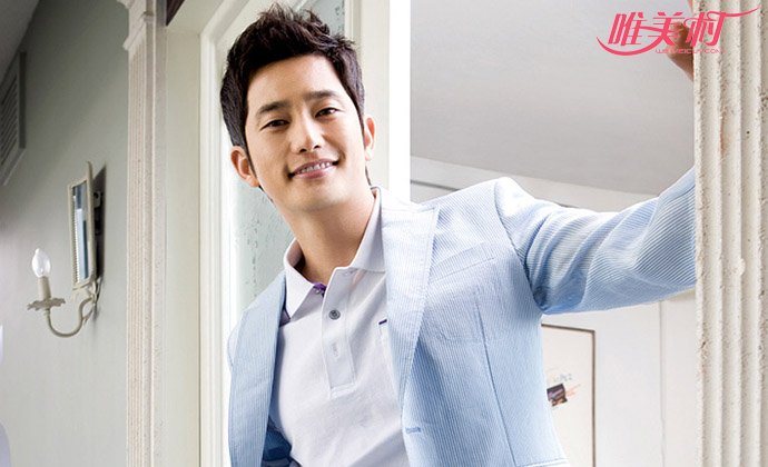 至于朴施厚和闵智慧为何分手,双方并未透露.