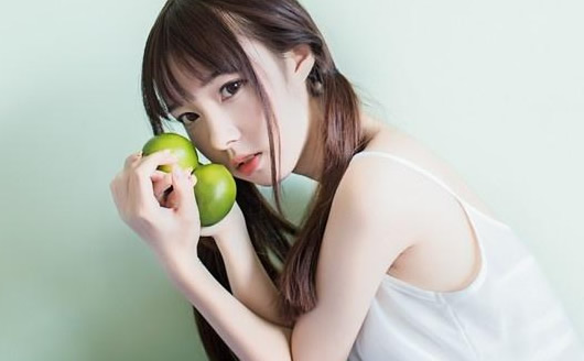 哄女朋友睡觉的污故事 增进情侣之间的感情