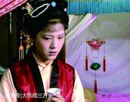 袭人是宝玉的通房吗 袭人跟宝玉这么久没怀过孕