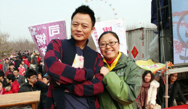 武文的老婆叫什么名字 曝潜规则粉丝让老婆独守空房