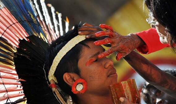 ӡ�ڰ����Ǻ������� ��������û�к�����