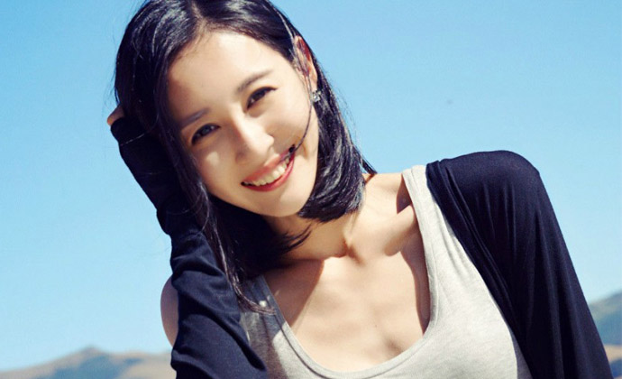 朱洁静个人资料简介 和歌手平安什么关系