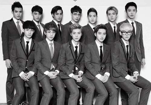 exo现有几名成员 EXO成员现状2022