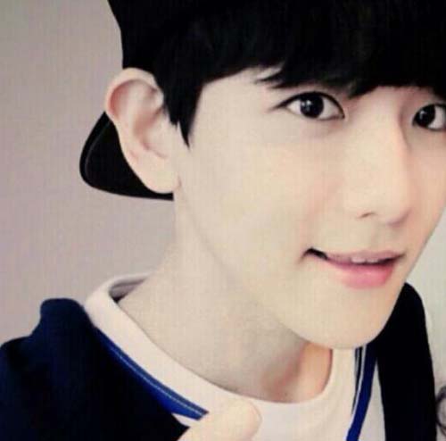 exo现有几名成员 EXO成员现状2022