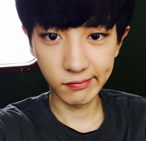 exo现有几名成员 EXO成员现状2022