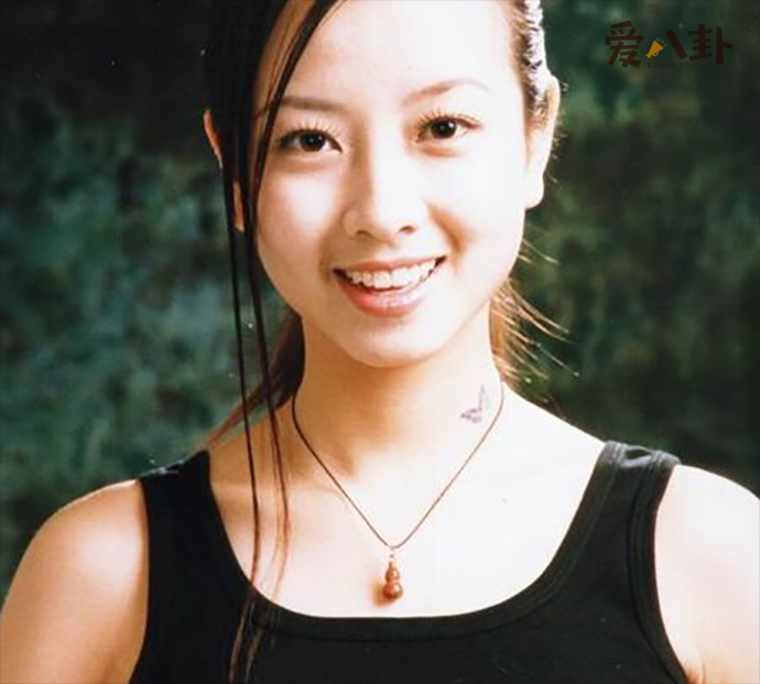 ��Ů��Ө������ô���� ����Ө�ձ��º���ҥ��