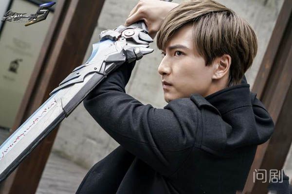 终极一班5兰斯洛喜欢裘球吗