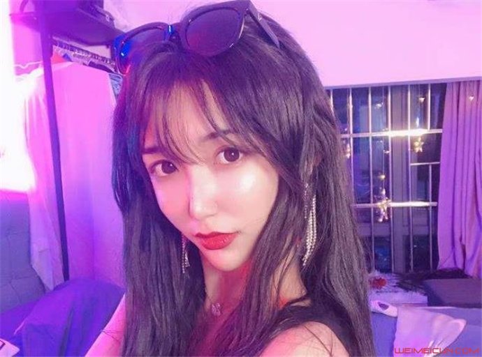 aibby��������������Ů ���ȵ�����ô����