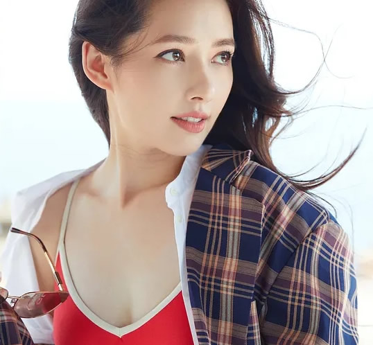 �����õĸ������ϼ�� ����������˭