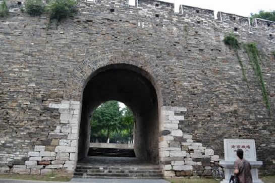 �������б���Ϊʯͷ�� ʯͷ�����ĸ����еı��?