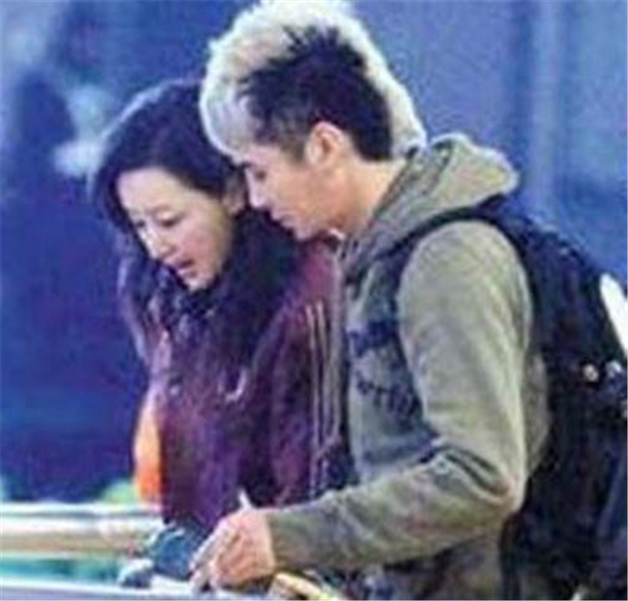 买红妹现任丈夫孙煜伦资料背景 当年被孙楠抛弃