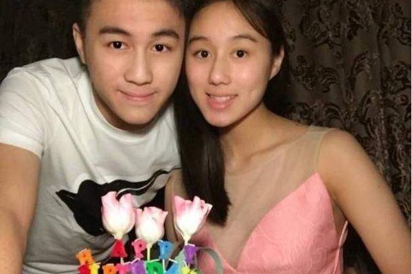 何猷佳是谁生的 为什么不露面是不是亲生的
