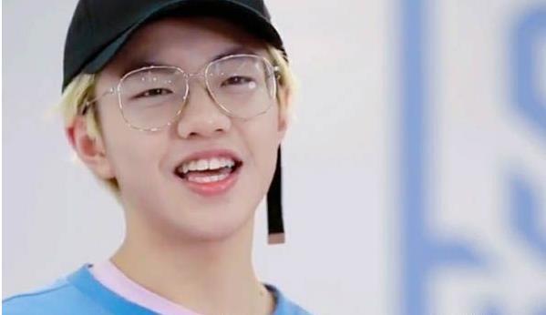 ���θ���Ǯ��껼�ͥ�������� Ǯ������ĸ�ѧУ����