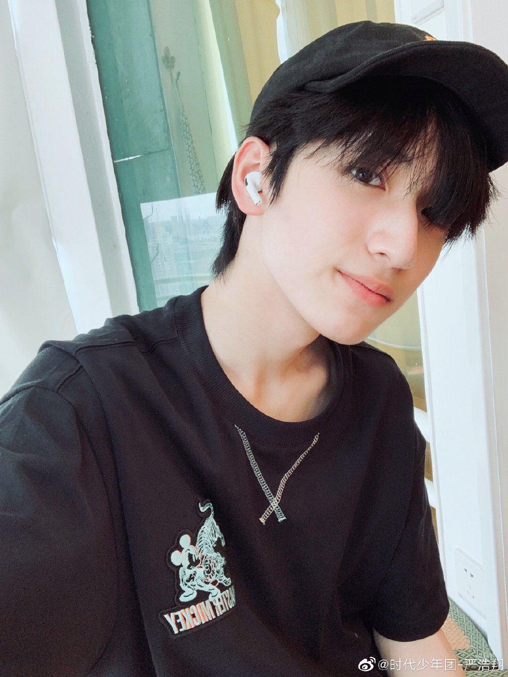 严浩翔是谁 严浩翔加拿大富人榜第几