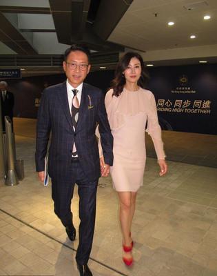 ����ѫ����������������Ƭ ����ѫ�ܹ��м�������