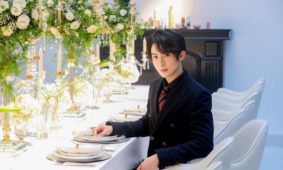 ������cosС����˭ �����˸������ϼ��