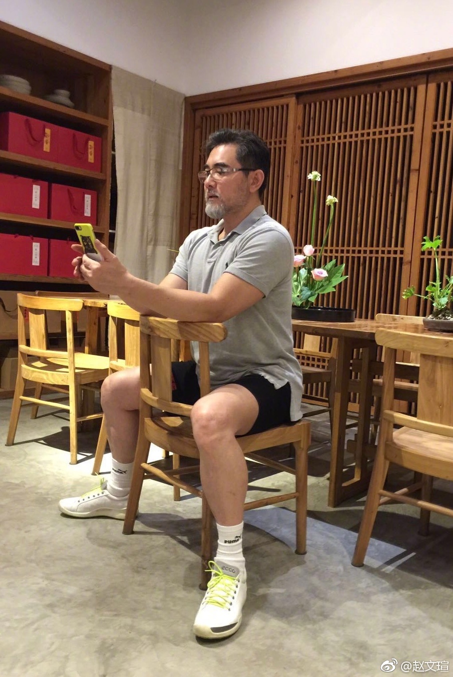 ���Ĭu���ڵ�������˭ ���Ĭuϲ�����º���