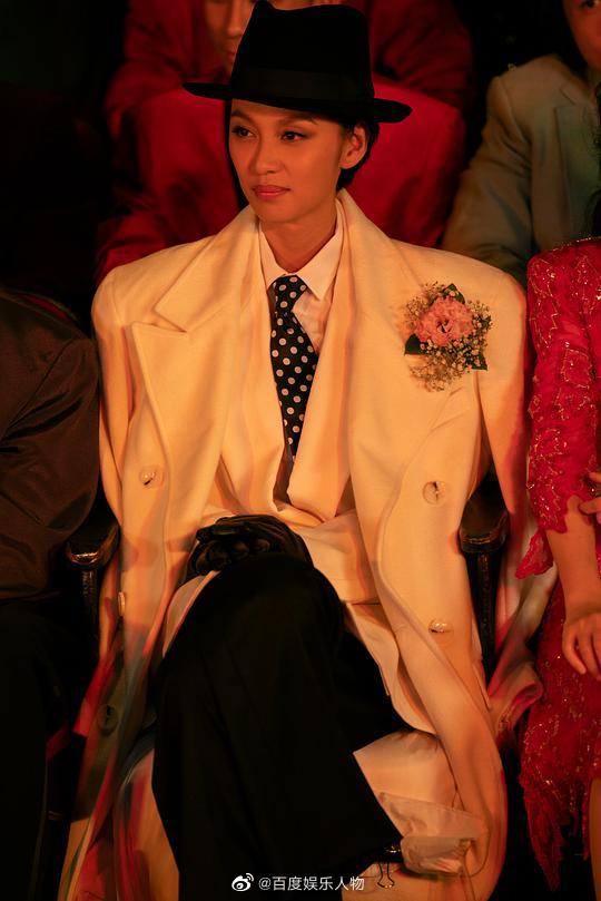 ��쿺�÷�޷��Ա��� ���������Ϲ���˭