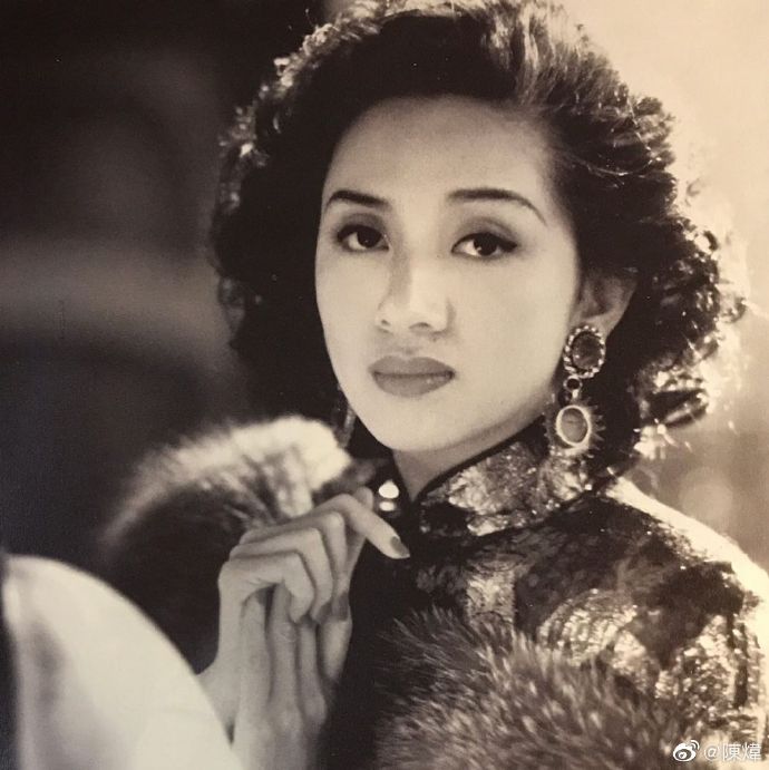 ��쿺�÷�޷��Ա��� ���������Ϲ���˭